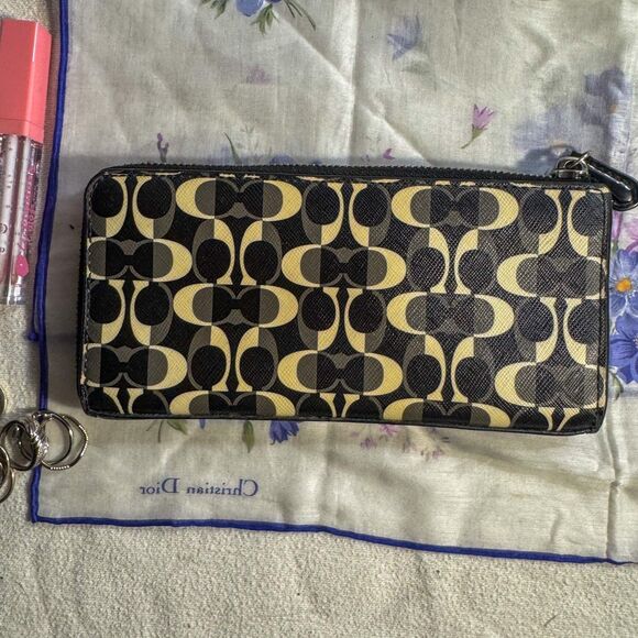 Coach Black Leather Wallet – Restored & Ready for a New Life - Picture 2 of 9